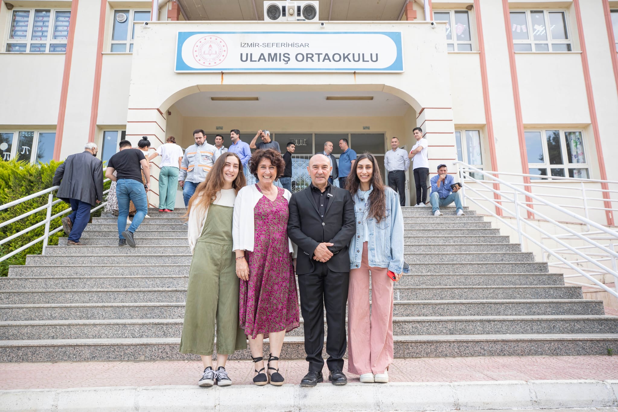 Başkan Soyer oyunu kullandı: “Sandıklardan demokrasi çıkacak”
