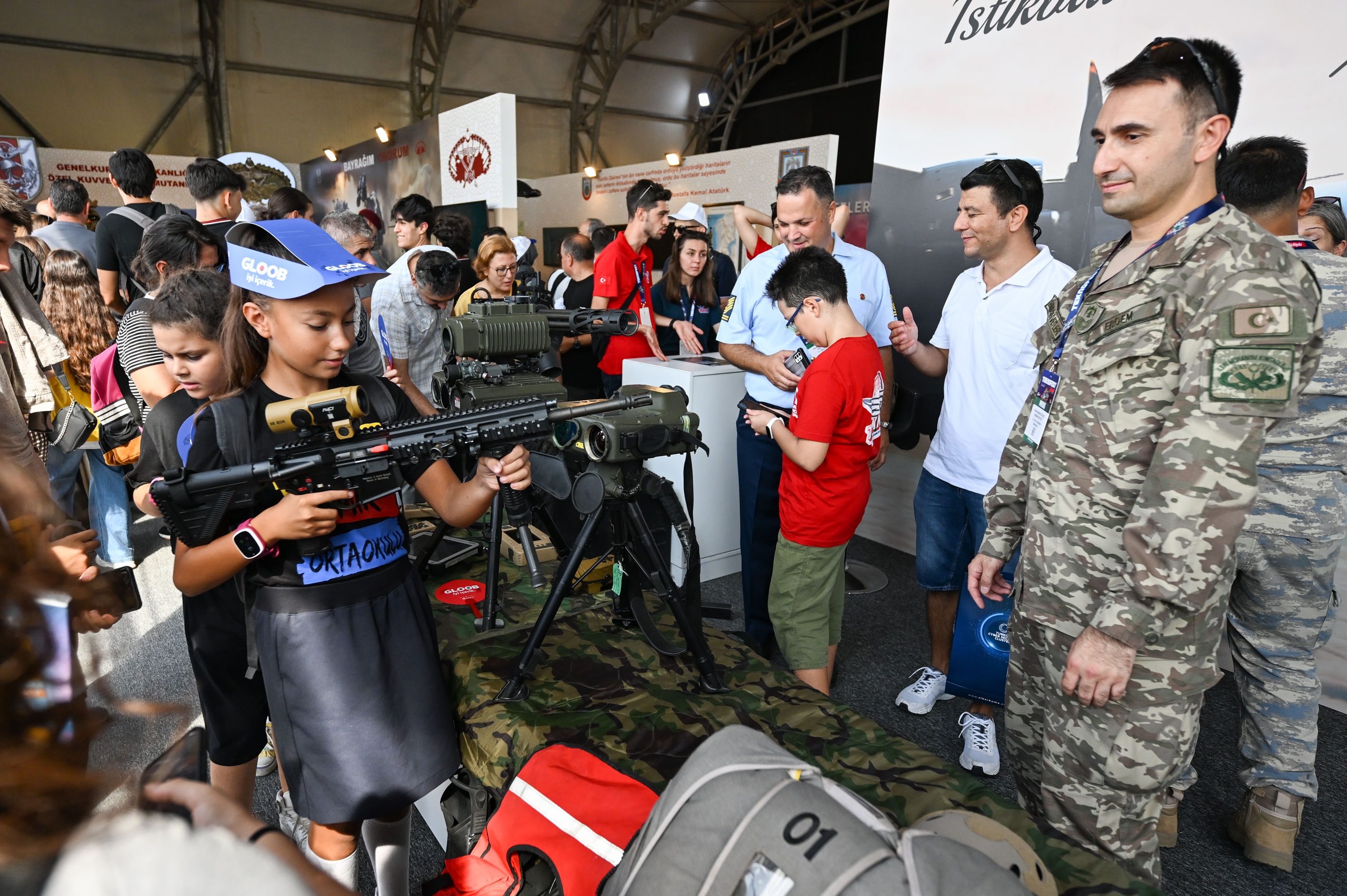 İzmir semalarında TEKNOFEST heyecanı