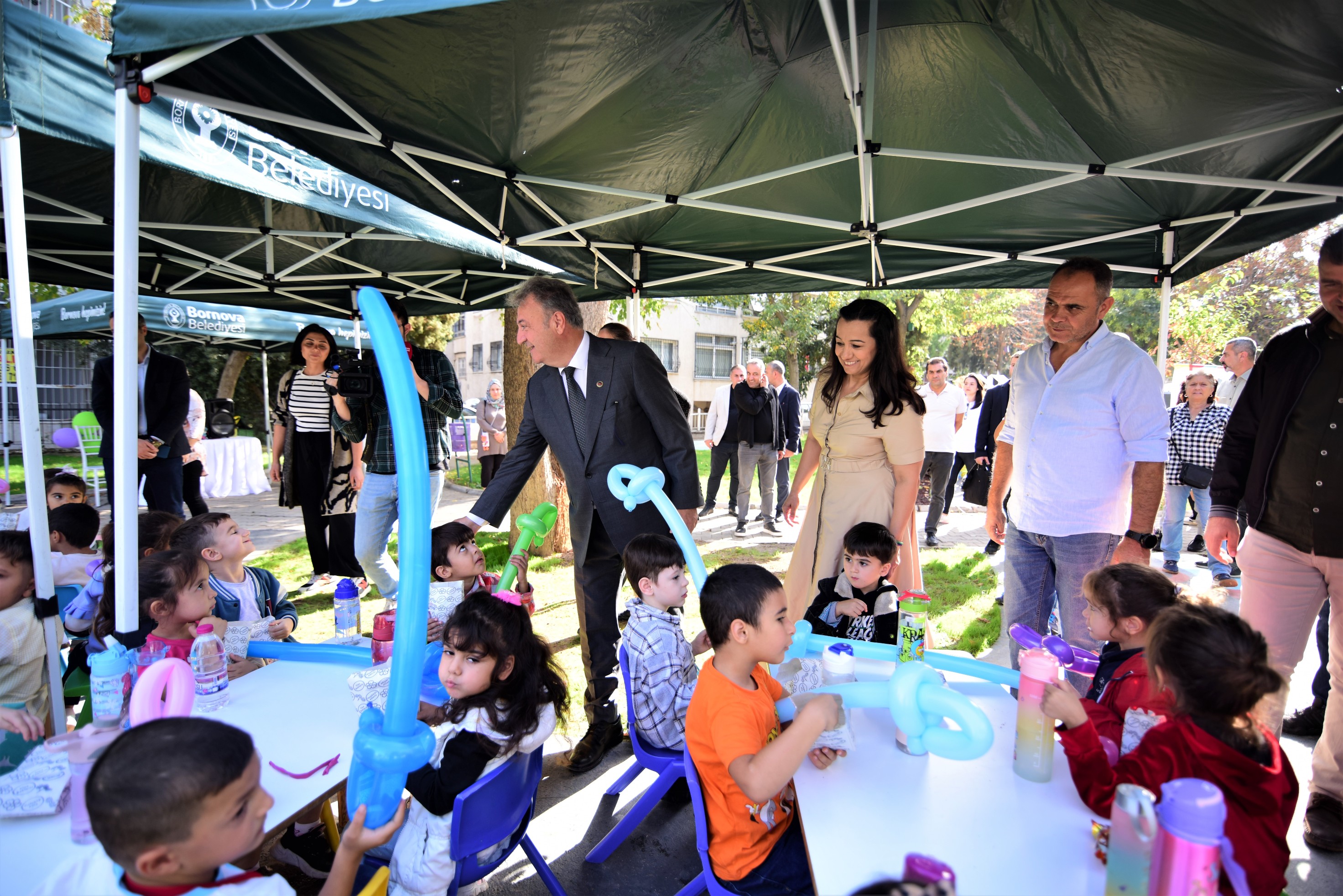 Enkazdan çıkarıldıkları gün isimleri parka verildi
