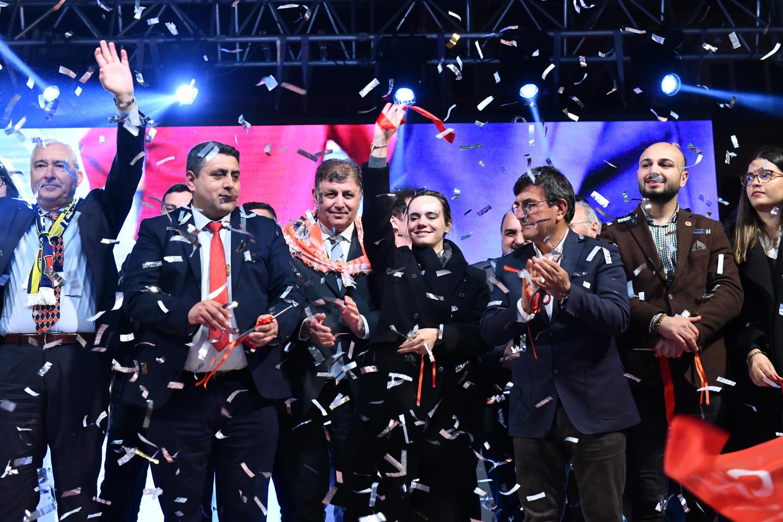 Başkan Tugay: 5 yıl içinde metronun temelini atacağız