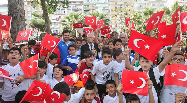Karabağlar “Ata”sı için koştu