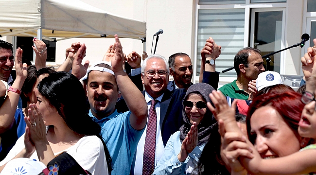 Yüzünüzden tebessüm hiç eksik olmasın!