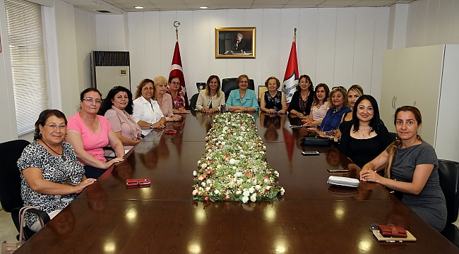 CHP’li kadınlardan Pekdaş’a ziyaret