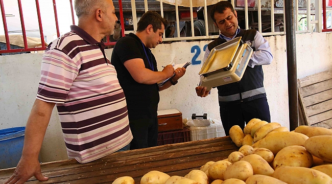 Bayraklı’da hem esnaf hem vatandaş memnun!