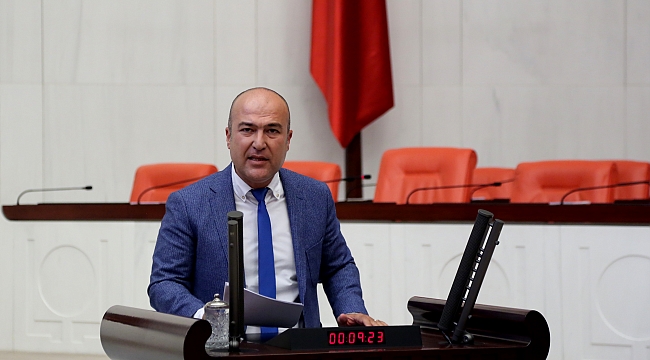 CHP’Lİ BAKAN’DAN BAKANLIKLARA ‘TWİTTER VE FACEBOOK’ SORULARI...
