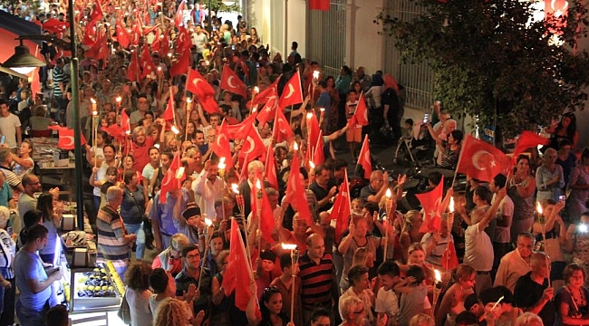 Çeşme, Cumhuriyetimizin 94. yılını coşkuyla kutlamaya hazırlanıyor