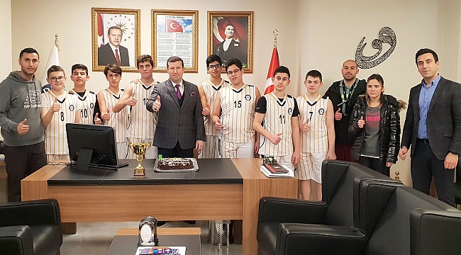 Şampiyon başkandan şampiyon öğrenciler