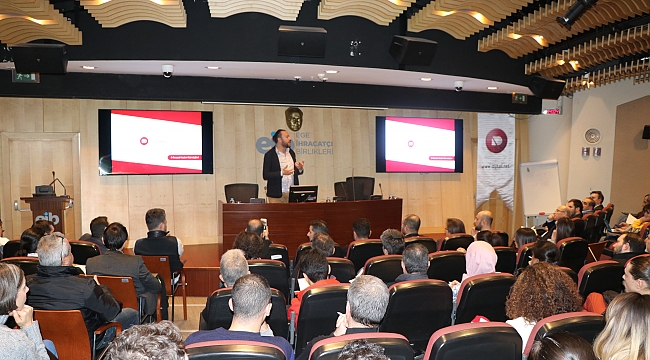 “İzmir’den Tüm Dünyaya E-İhracat” konferansı