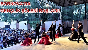 Bornova'da Gençlik Şöleni başladı