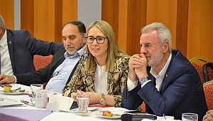 İzmirli Doğu ve Güneydoğululardan Binali Yıldırım’a açık destek