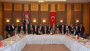 Ege, Akdeniz, Marmara Genişletilmiş Baro Başkanları İzmir'de buluştu