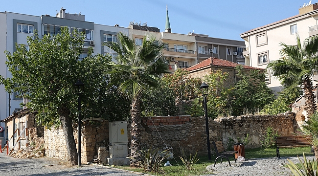 Gaziemir’e tarih kokan Edebiyat Evi