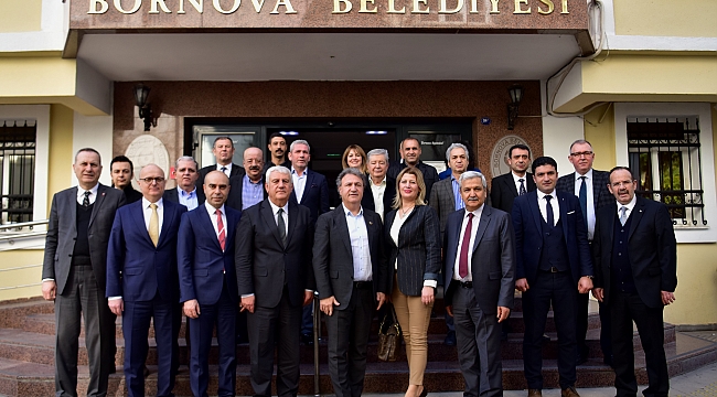 Hem esnafa, hem vatandaşa “Destek Kart”