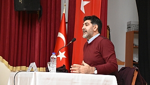 LEVENT GÜLTEKİN, FOÇA’DA SÖYLEŞİYE KATILDI