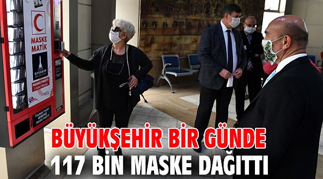 Büyükşehir bir günde 117 bin maske dağıttı