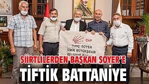 Siirtlilerden Başkan Soyer'e hediye!