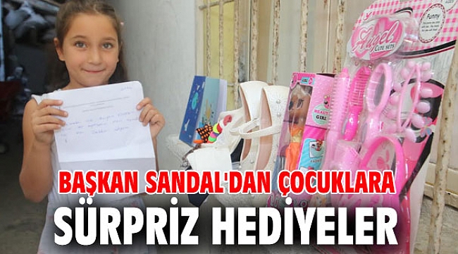 Başkan Sandal'dan çocuklara sürpriz hediyeler