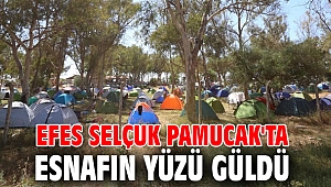 Efes Selçuk Pamucak'ta esnafın yüzü güldü
