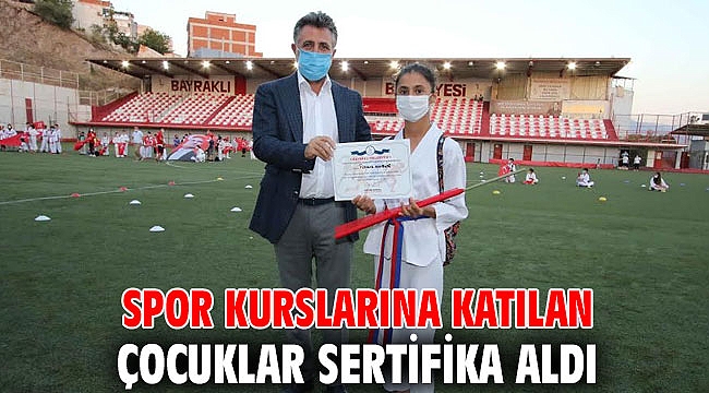 Spor kurslarına katılan çocuklar sertifika aldı