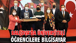 Balçova’da Üniversiteli Öğrencilere Bilgisayar