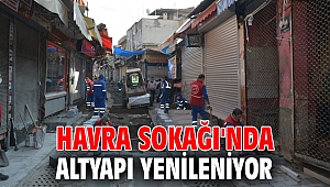 Havra Sokağı'nda Altyapı yenileniyor