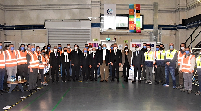 Model Fabrika’da sertifika töreni yapıldı