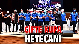 İBB Meclisi'nde çifte kupa gururu