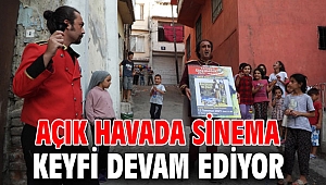 Açık havada sinema keyfi devam ediyor