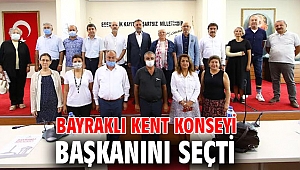 Bayraklı Kent Konseyi başkanını seçti