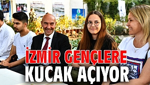 İzmir gençlere kucak açıyor
