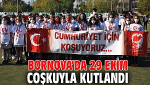 Bornova’da 29 Ekim coşkuyla kutlandı