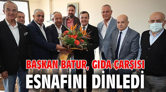 Başkan Batur Gıda Çarşısı esnafını dinledi
