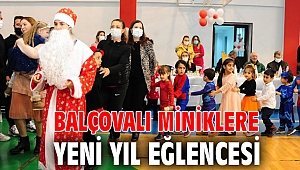 Balçovalı miniklere yeni yıl eğlencesi