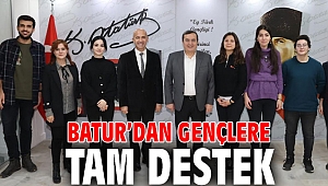 Batur’dan gençlere tam destek