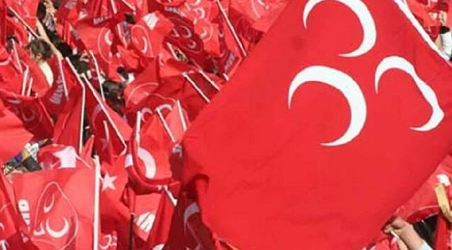 Ülkü Ocakları’ndan Karne Hediyesi