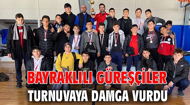 Bayraklılı güreşçiler turnuvaya damga vurdu