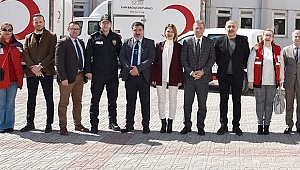 Karşıyaka'da kan bağışı kampanyası düzenlendi