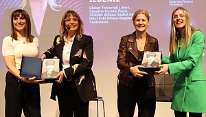 İzQ Girişimcilik, Ayşegül İldeniz’i ağırladı