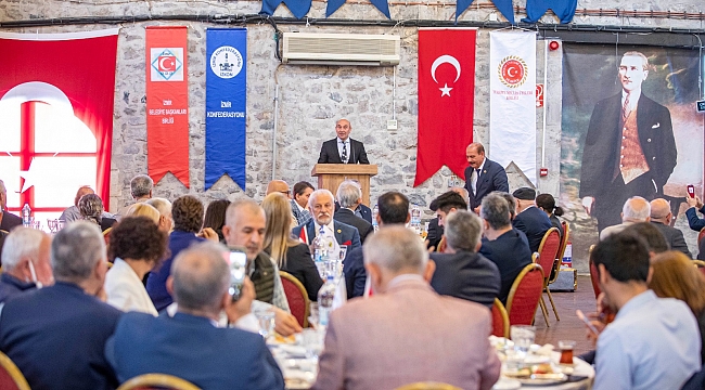 Başkan Soyer Türkiye’nin meclis üyeleriyle buluştu