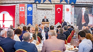 Başkan Soyer Türkiye’nin meclis üyeleriyle buluştu 