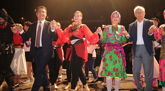 Üniversiteli gençlerden, 19 Mayıs Gençlik Şöleni