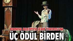 Bornova Belediyesi Şehir Tiyatrosu'na üç ödül birden