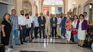 İzmir Konfederasyonu üyelerinden Başkan Soyer’e ziyaret 