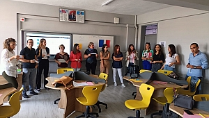 İzmir’de “English Together Projesi” Mesleki Öğrenme Toplulukları Çalışmalarına Devam Ediyor
