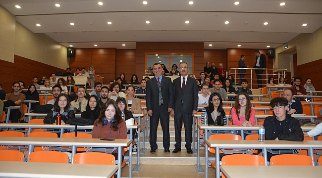 BİK Başkanı Erkılınç genç iletişimcilerle buluştu