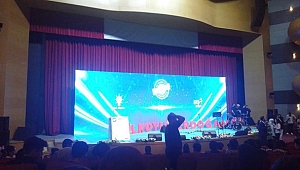 CHP'li Kılıç, öğrencilerin 'teknoloji etkinliği' denilerek AK Parti etkinliğine götürüldüklerini iddia etti