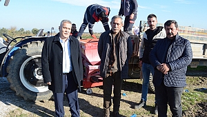 Torbalı Belediyesi, tarlalarına buğday ekti