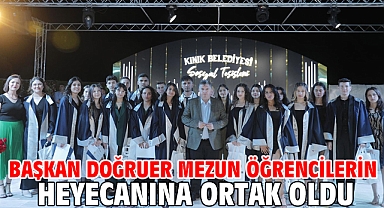 Başkan Doğruer mezun öğrencilerin heyecanına ortak oldu