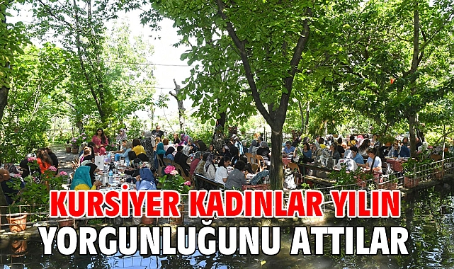 Kursiyer kadınlar yılın yorgunluğunu attılar