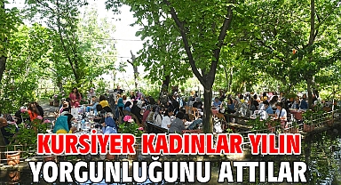 Kursiyer kadınlar yılın yorgunluğunu attılar